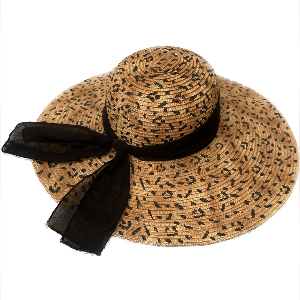 Vintage floppy brim hat